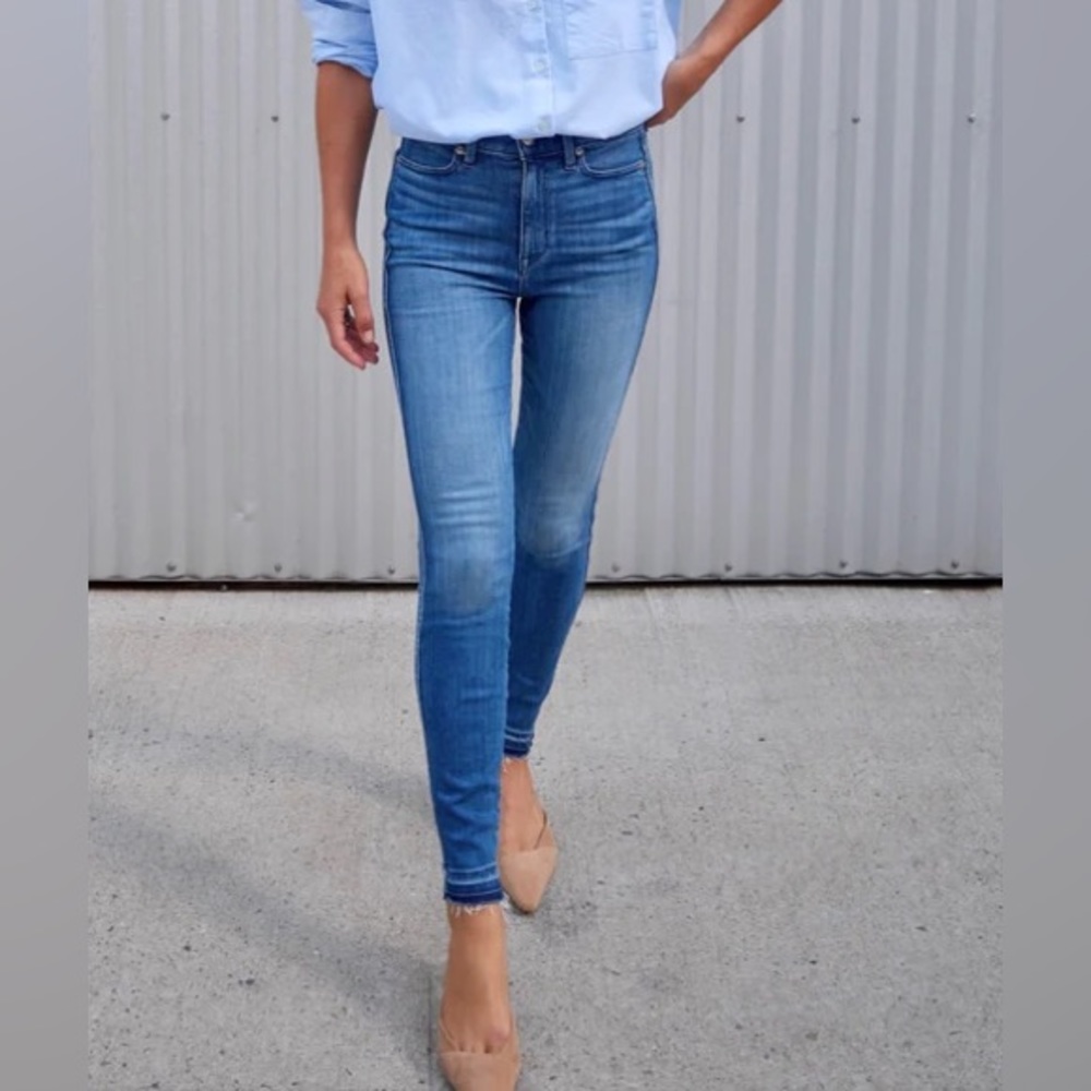 AYR Riser Skinny Jean in Neon Jupiter